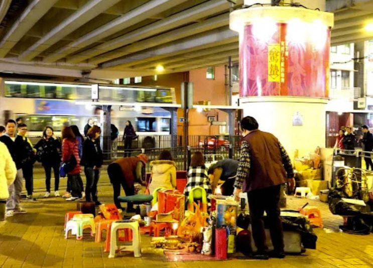 鵝頸橋打小人邊個好？5大鵝頸橋打小人攤檔推薦，附營業時間&註意事項